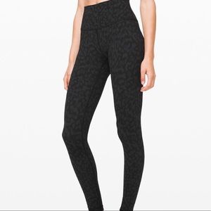Lululemon Wunder Under
